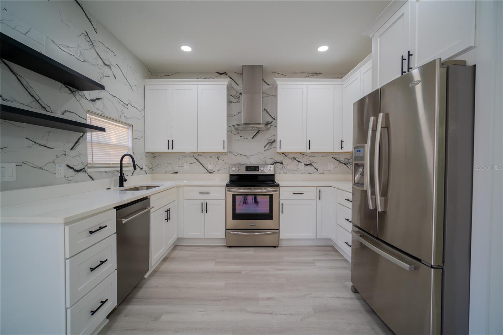 8901 N 20TH ST, TAMPA, FL, 33604