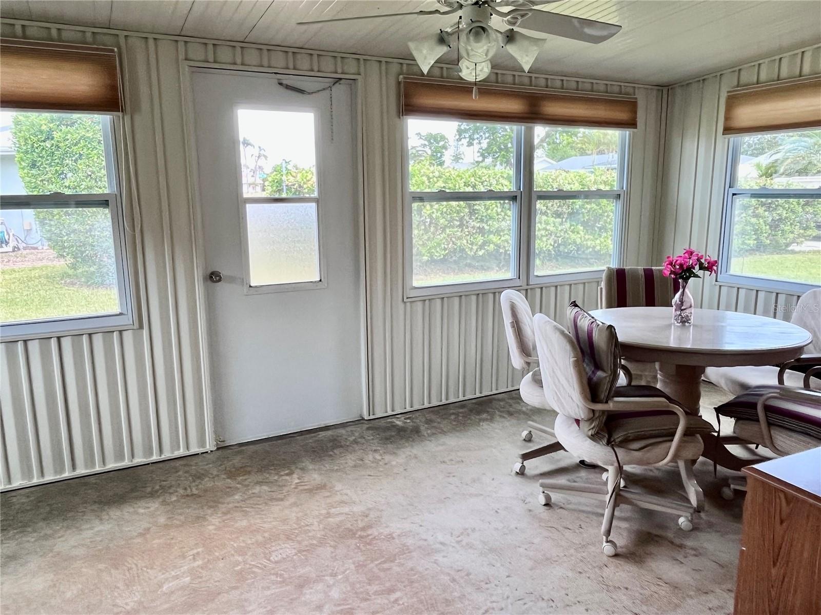 3113 CAMBRIDGE AVE #3113, BRADENTON, FL, 34207