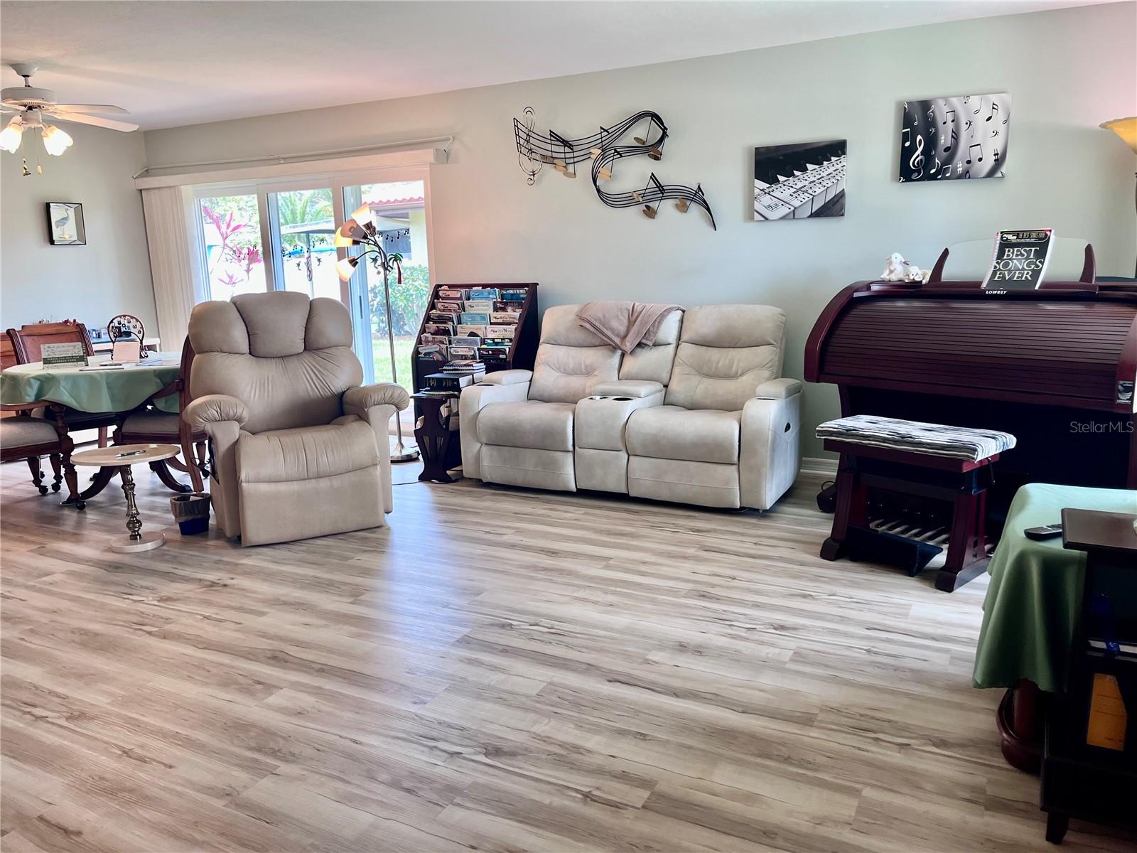 3113 CAMBRIDGE AVE #3113, BRADENTON, FL, 34207