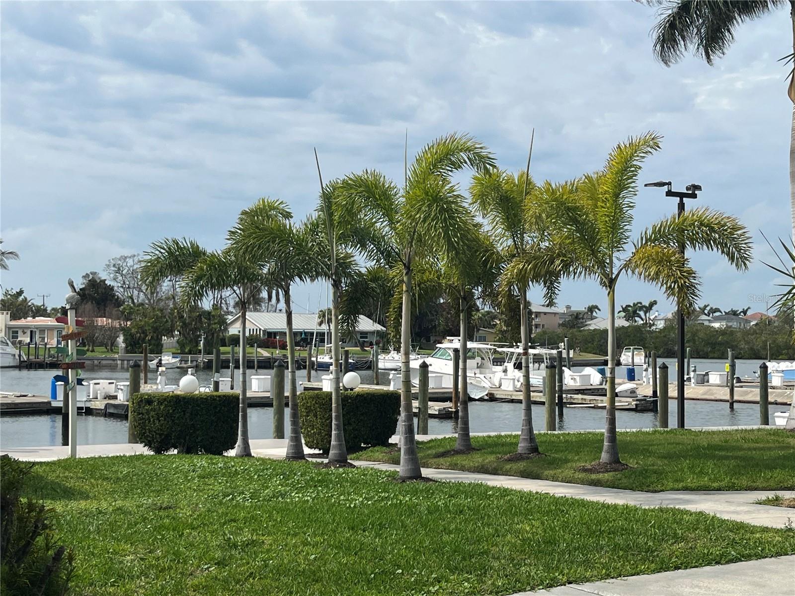 7150 N TAMIAMI TRL #S512, SARASOTA, FL, 34243