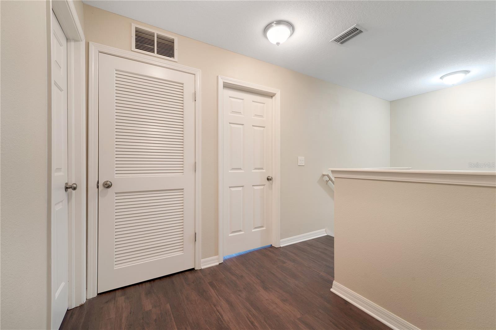 15107 SEAROBBIN DR, LAKEWOOD RANCH, FL, 34202