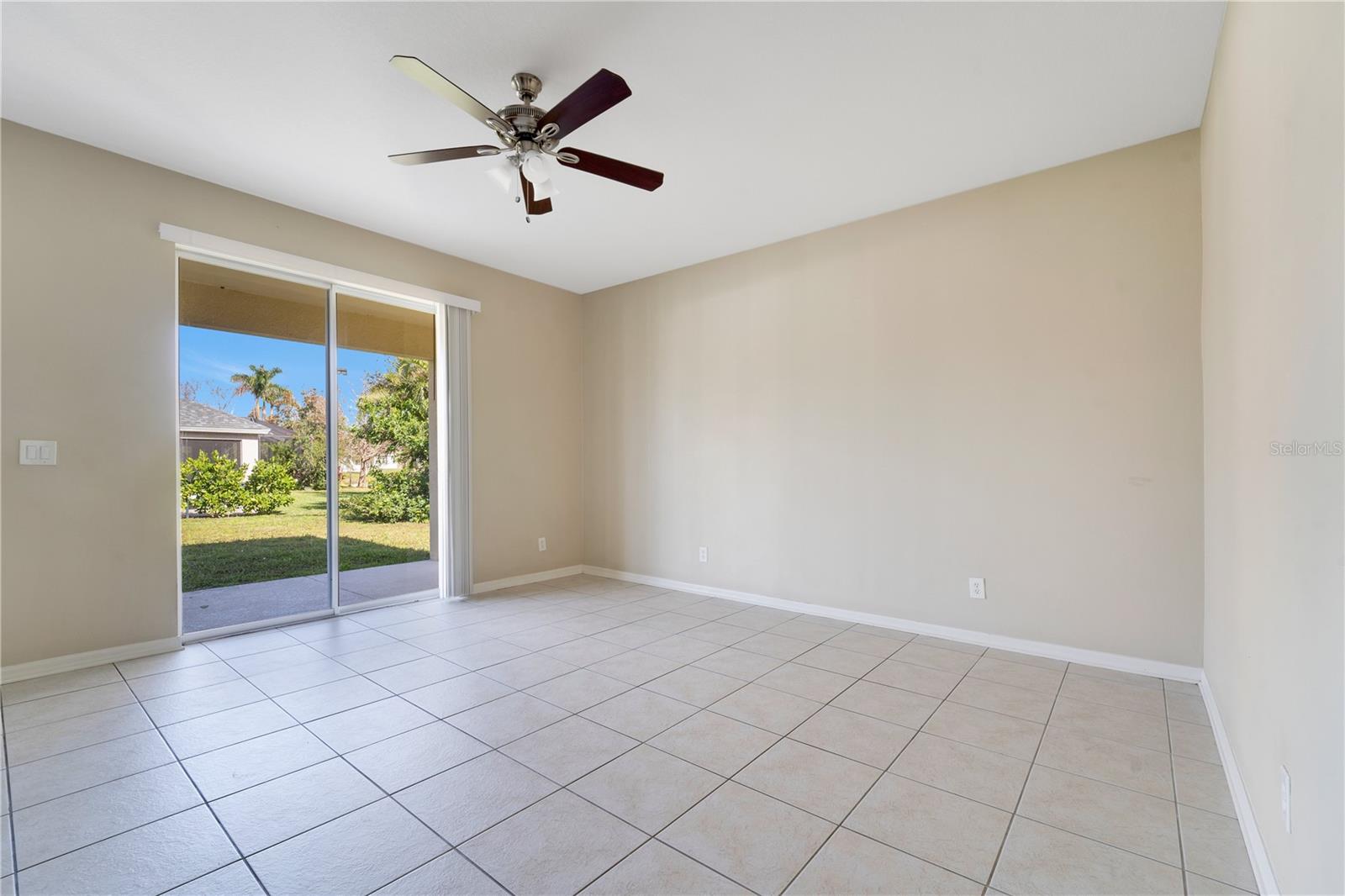 15107 SEAROBBIN DR, LAKEWOOD RANCH, FL, 34202