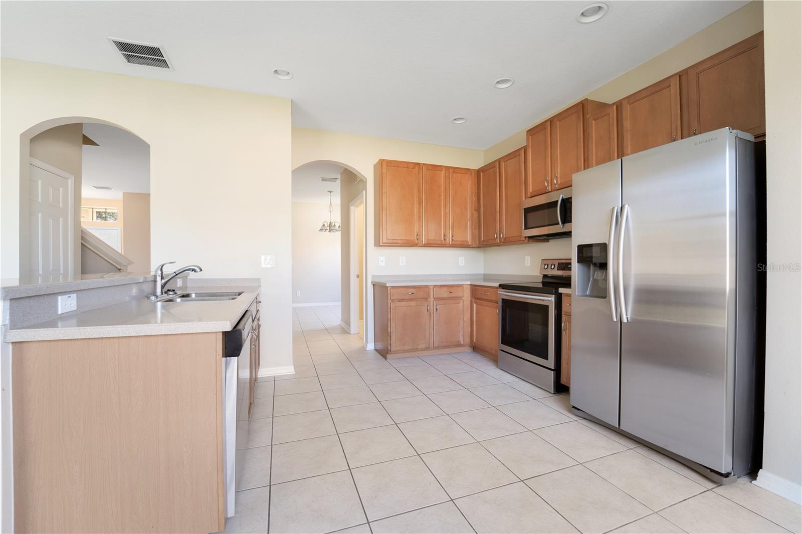 15107 SEAROBBIN DR, LAKEWOOD RANCH, FL, 34202