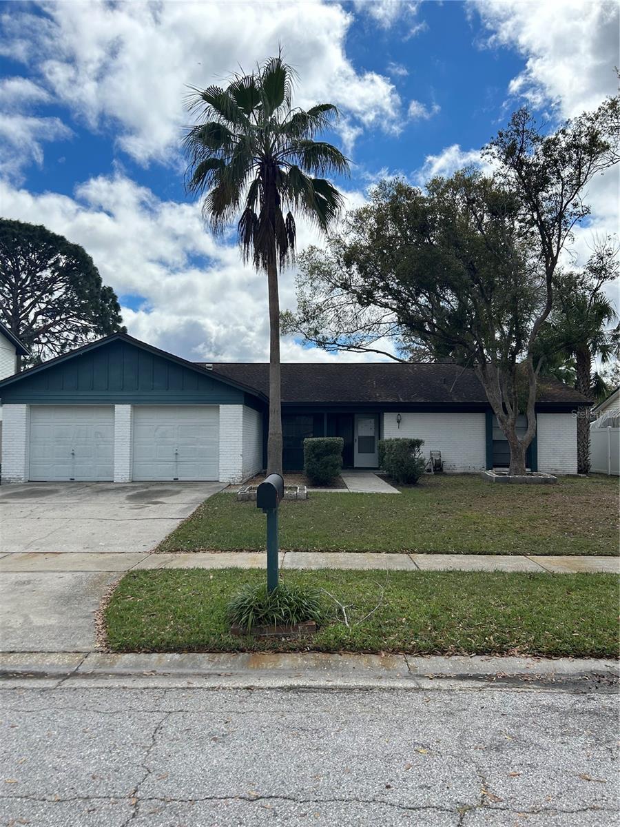 4022 DELLBROOK DR, TAMPA, FL, 33624