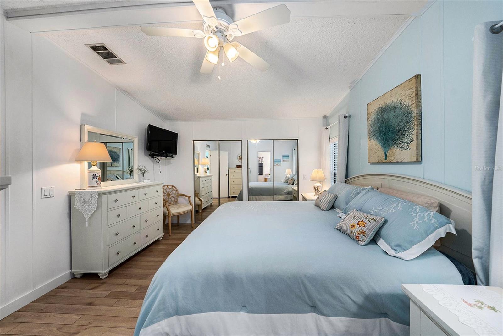 1001 STARKEY RD #588, LARGO, FL, 33771