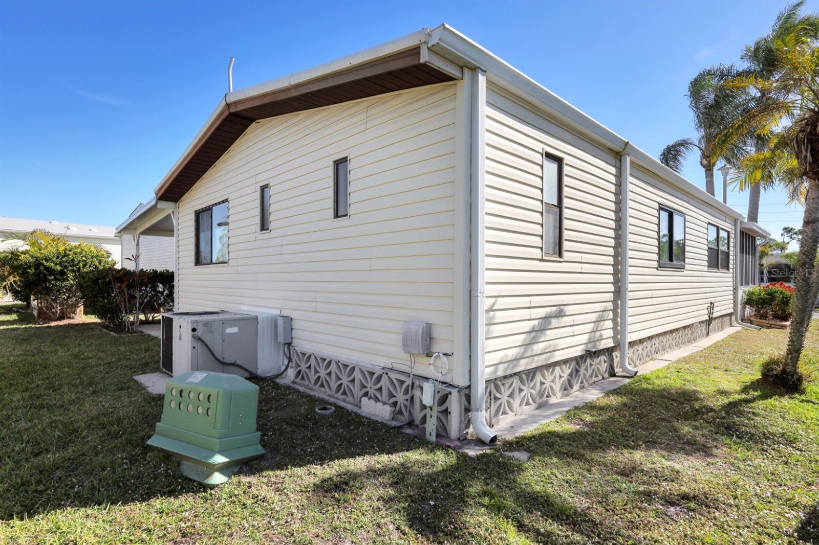 2100 KINGS HWY #637, PORT CHARLOTTE, FL, 33980