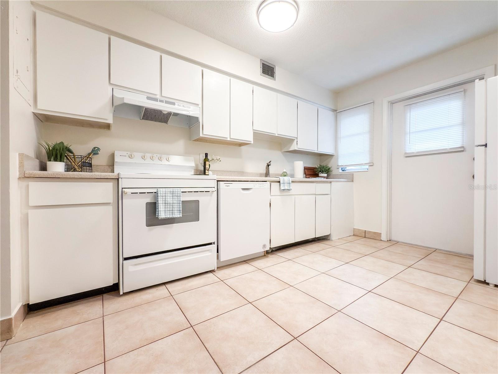 3026 FAIRWAY LN #D, ORLANDO, FL, 32804