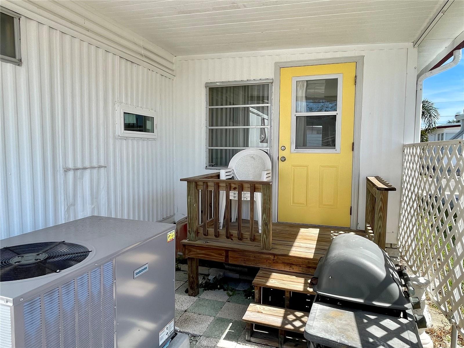 TB8353747 Property Photo