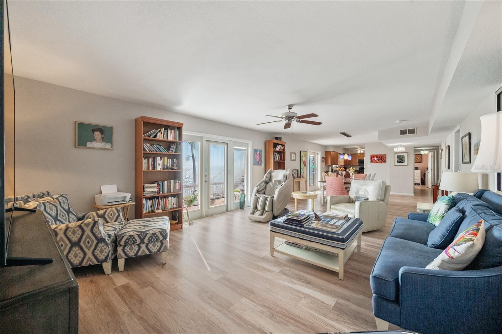 4842 COQUINA KEY DR SE #B, ST PETERSBURG, FL, 33705
