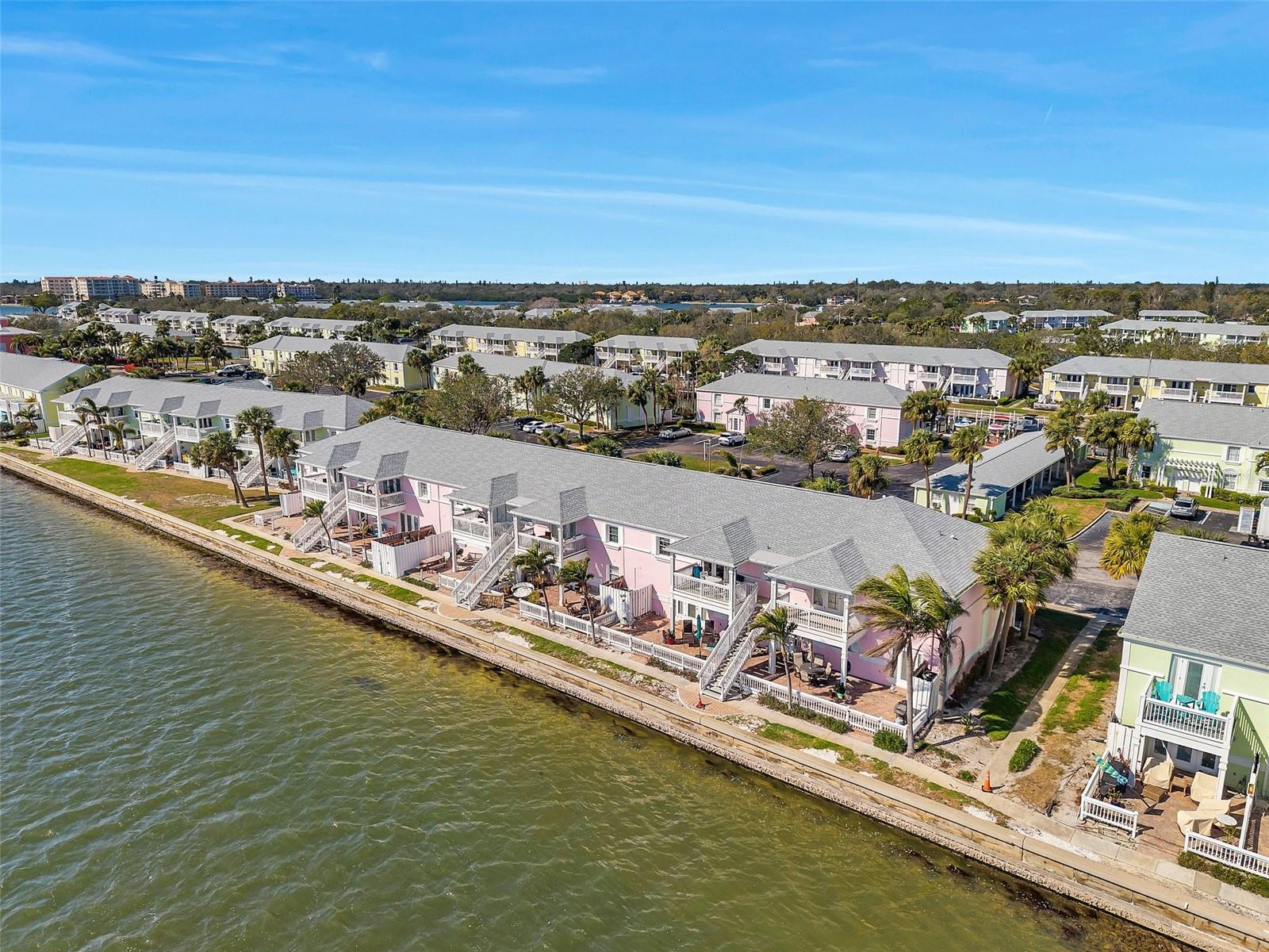 4842 COQUINA KEY DR SE #B, ST PETERSBURG, FL, 33705
