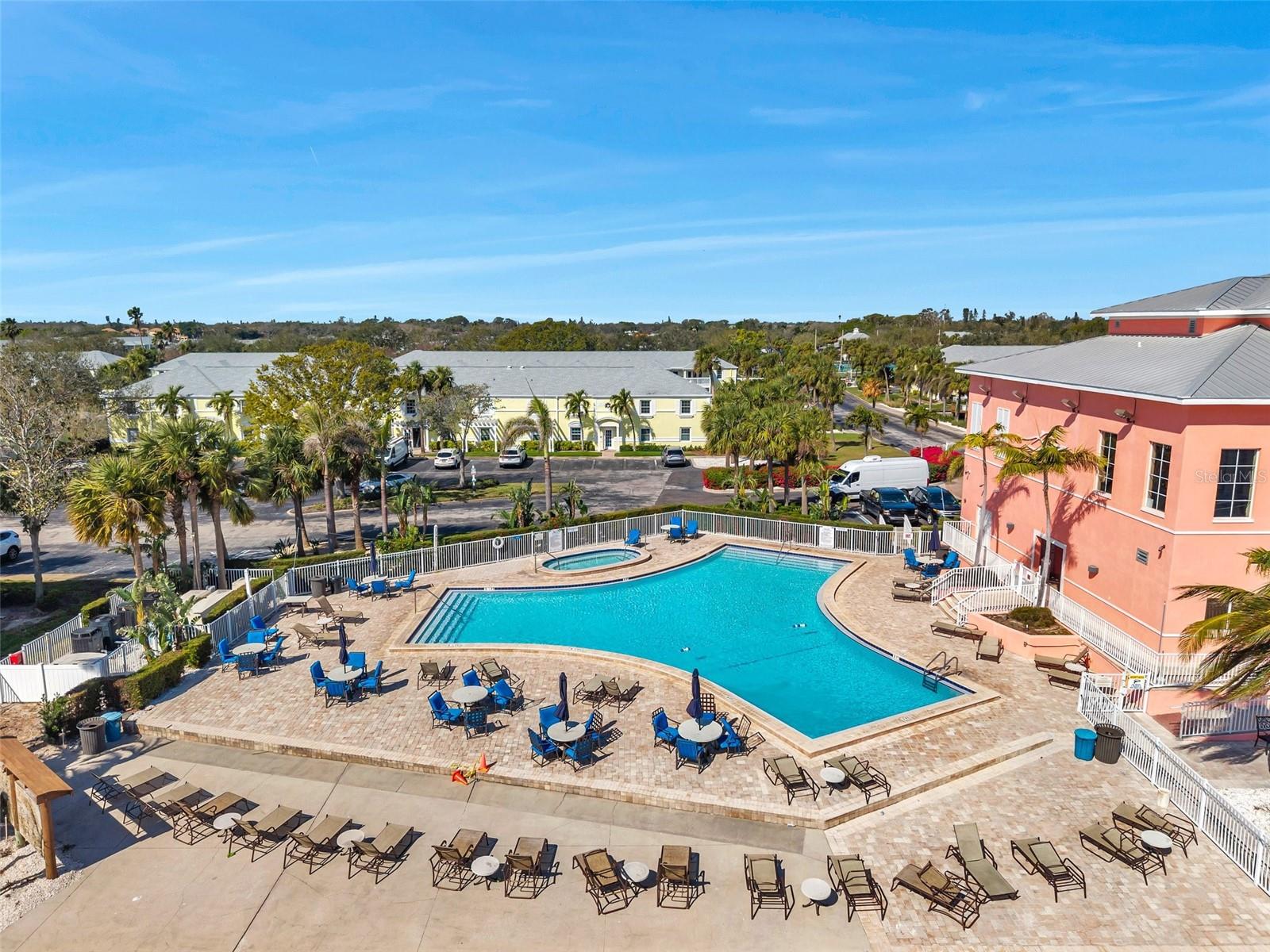 4842 COQUINA KEY DR SE #B, ST PETERSBURG, FL, 33705