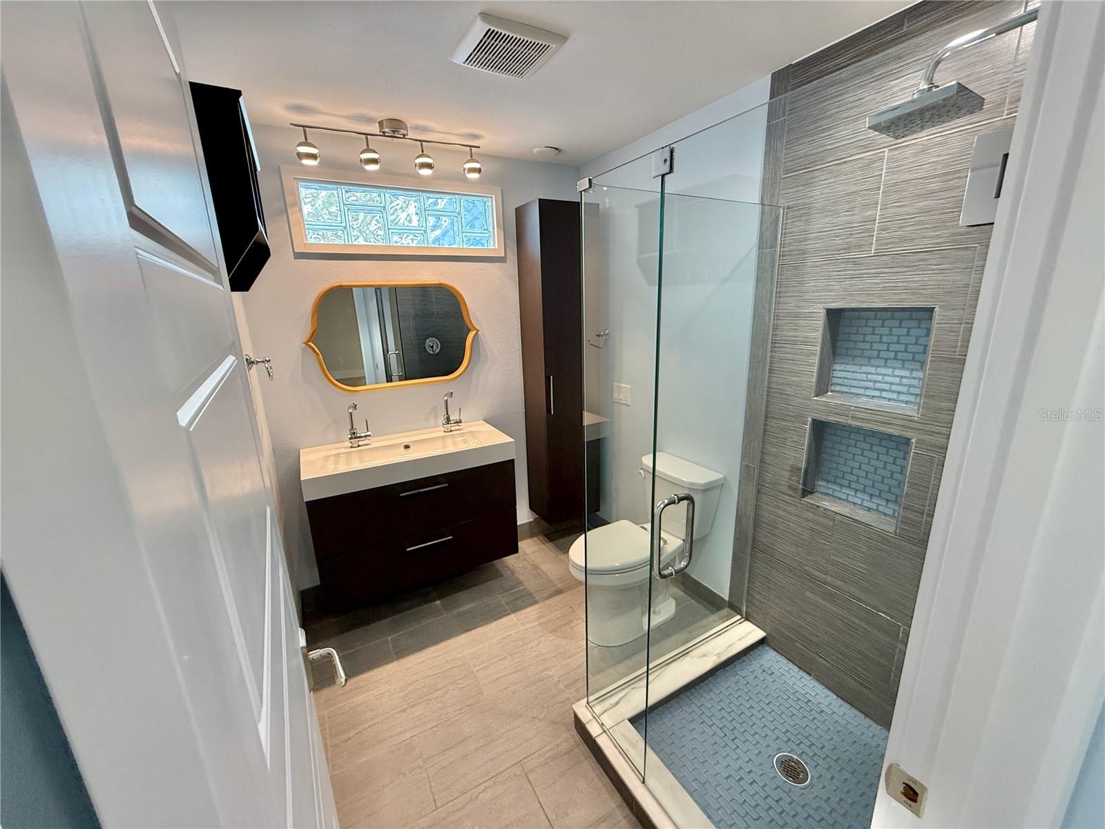 4218 S LOCKWOOD RIDGE RD, SARASOTA, FL, 34231