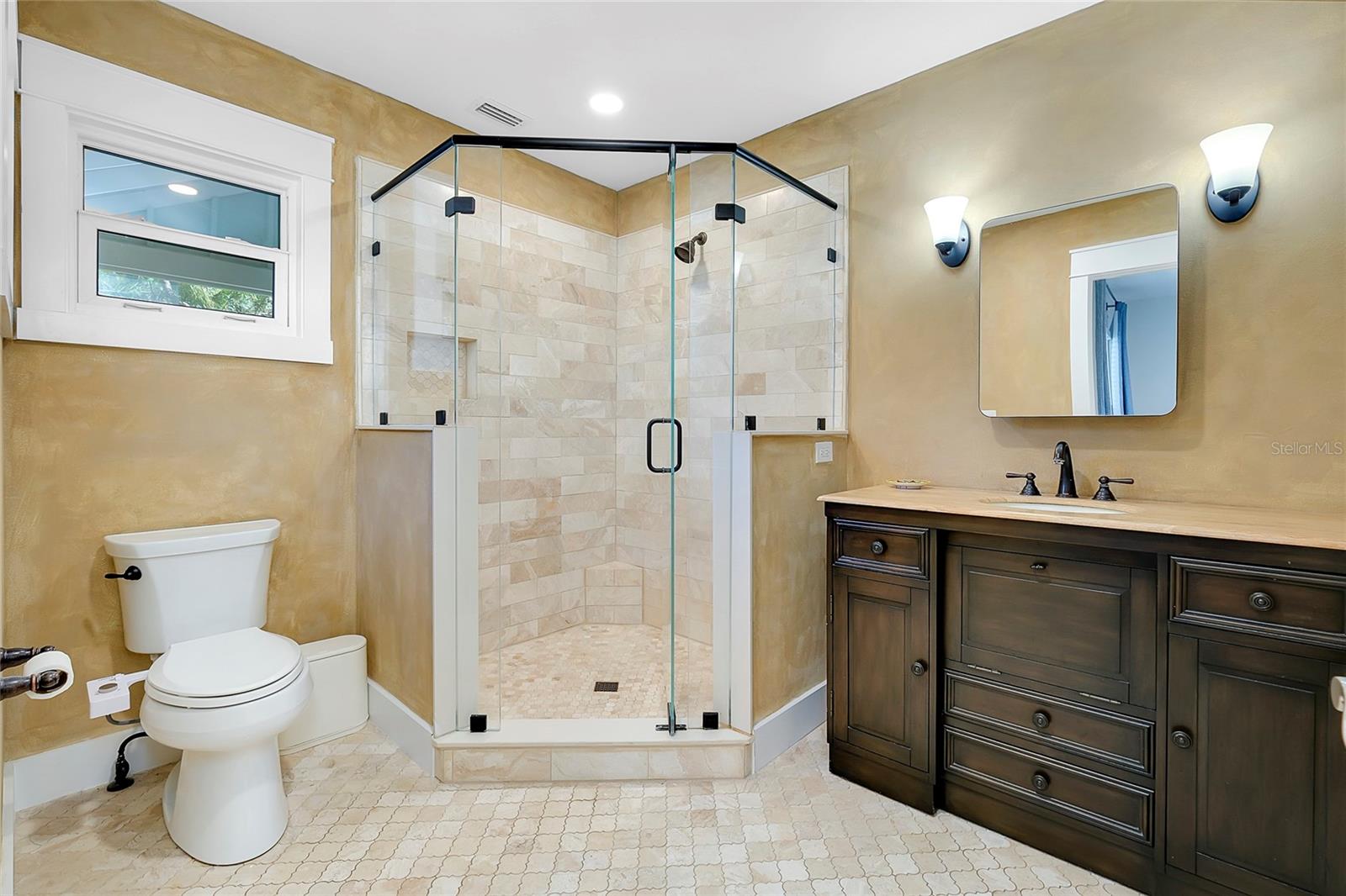 635 OHIO PL, SARASOTA, FL, 34236