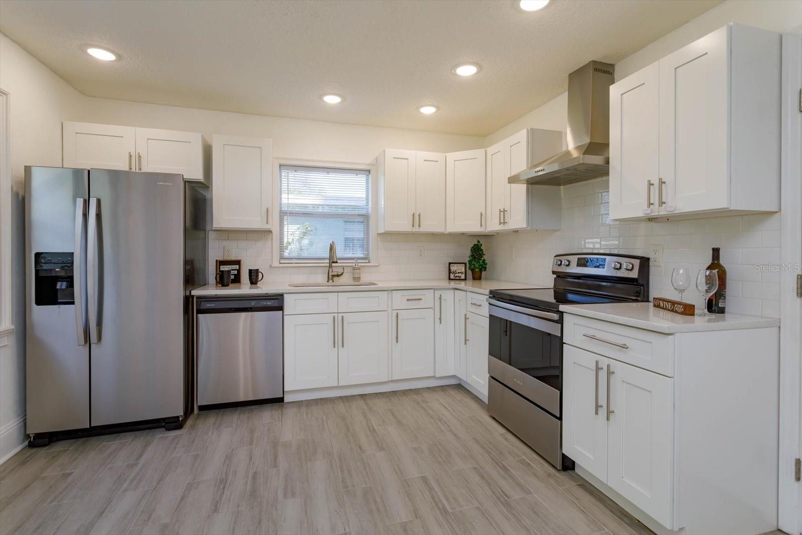 1518 FABIAN AVE, ORLANDO, FL, 32807