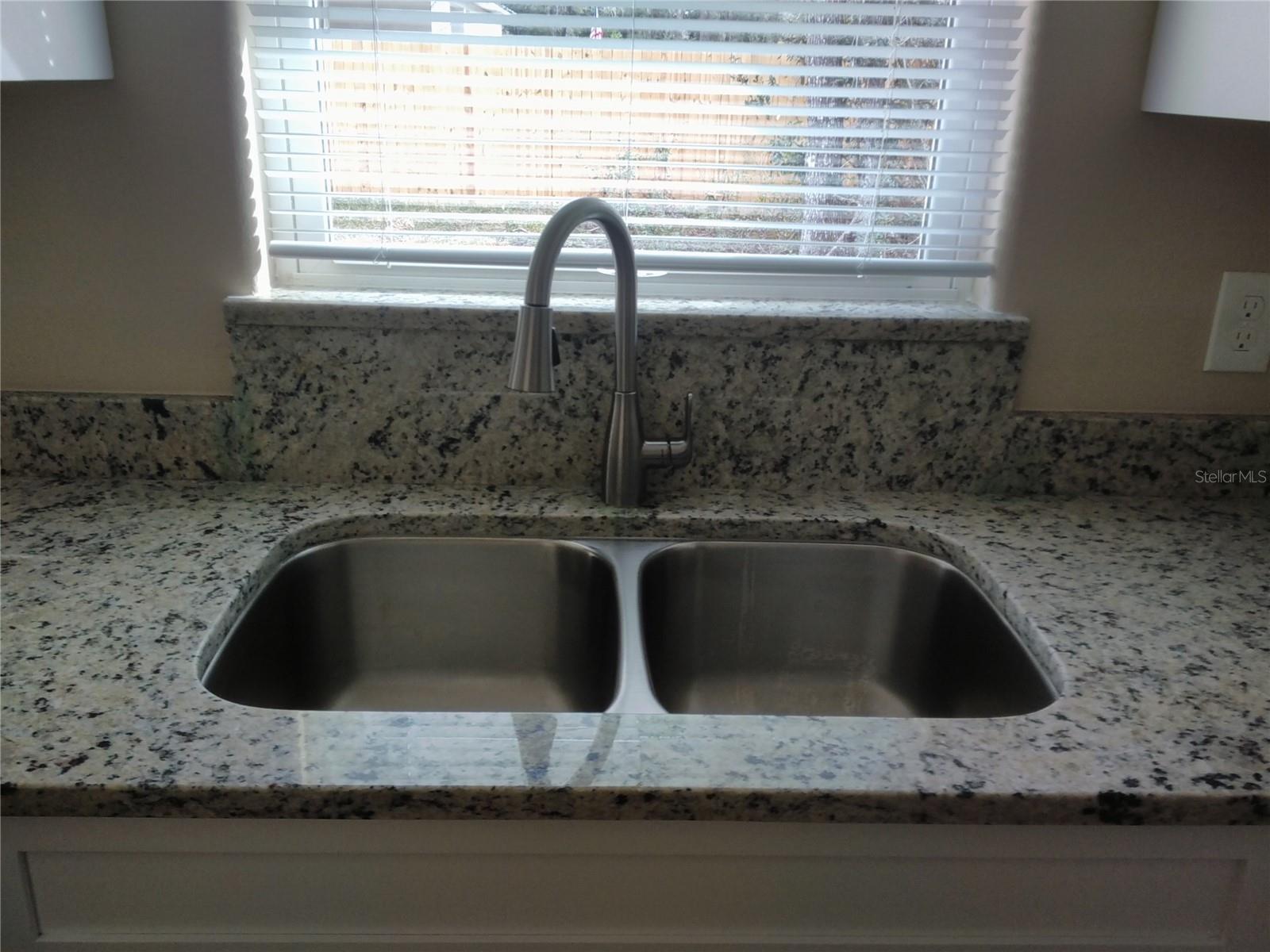 1490 2ND ST, ORANGE CITY, FL, 32763