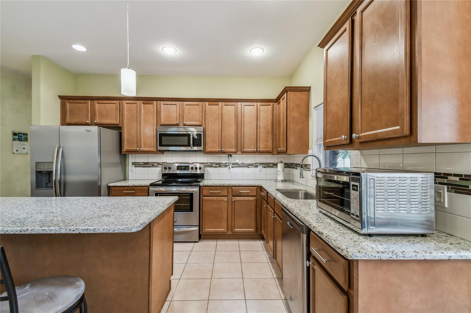 651 HIGHLANDS HAMMOCK DR, POINCIANA, FL, 34759