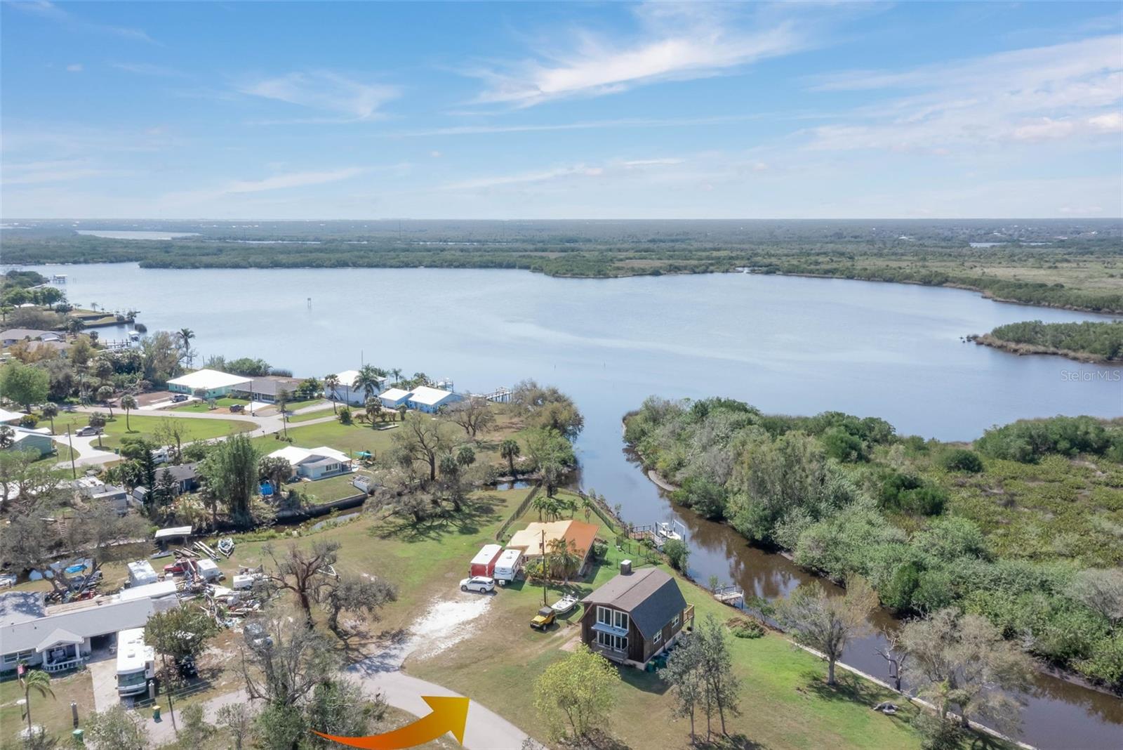 373 HILE LN, PUNTA GORDA, FL, 33982