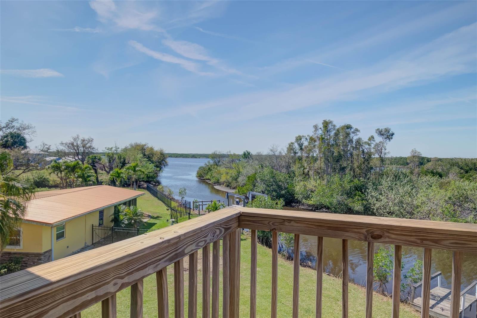 373 HILE LN, PUNTA GORDA, FL, 33982