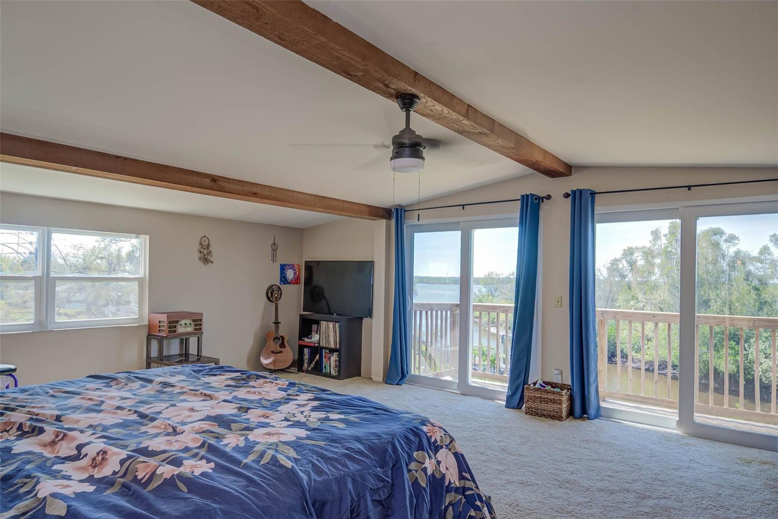 373 HILE LN, PUNTA GORDA, FL, 33982