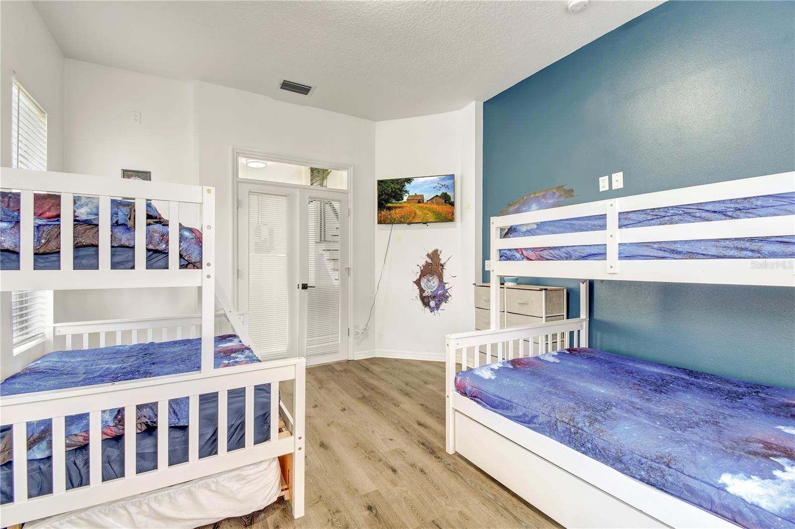 3018 N 164TH PL, CLEARWATER, FL, 33760