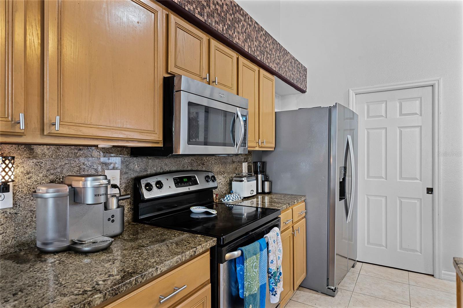 10809 OAK GLEN CIR, ORLANDO, FL, 32817