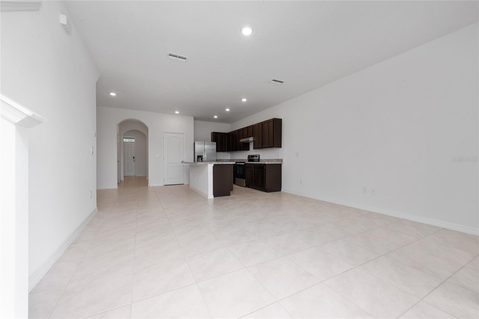 ATRIA/RIDGEWOOD LAKES, DAVENPORT, FL, 33837