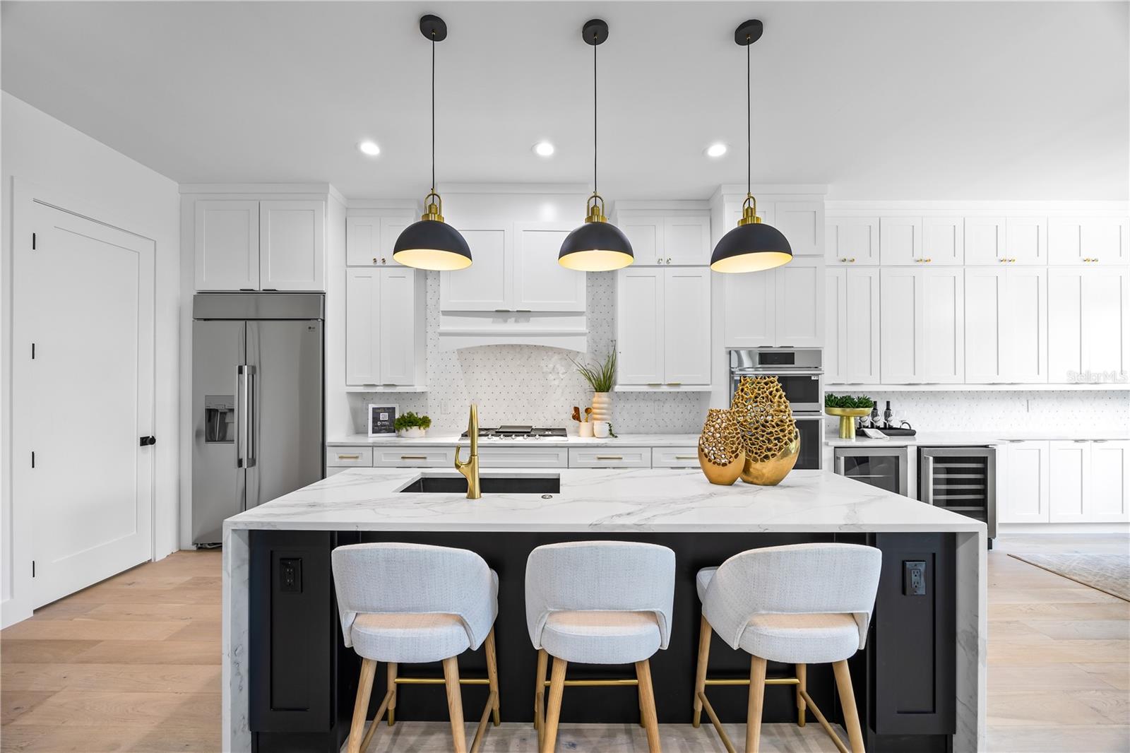 3601 W PLATT ST, TAMPA, FL, 33609