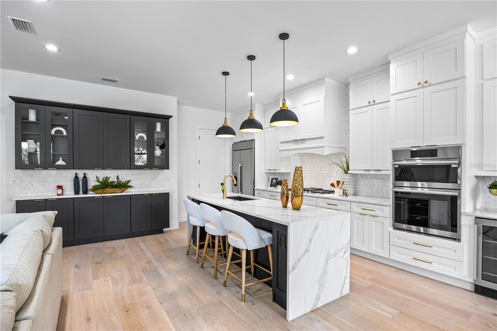 3601 W PLATT ST, TAMPA, FL, 33609