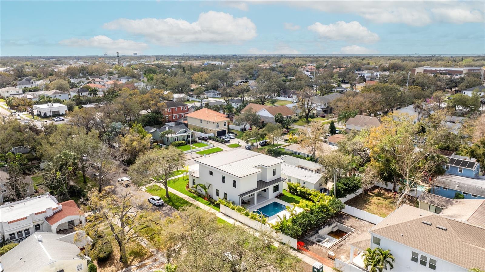 3601 W PLATT ST, TAMPA, FL, 33609