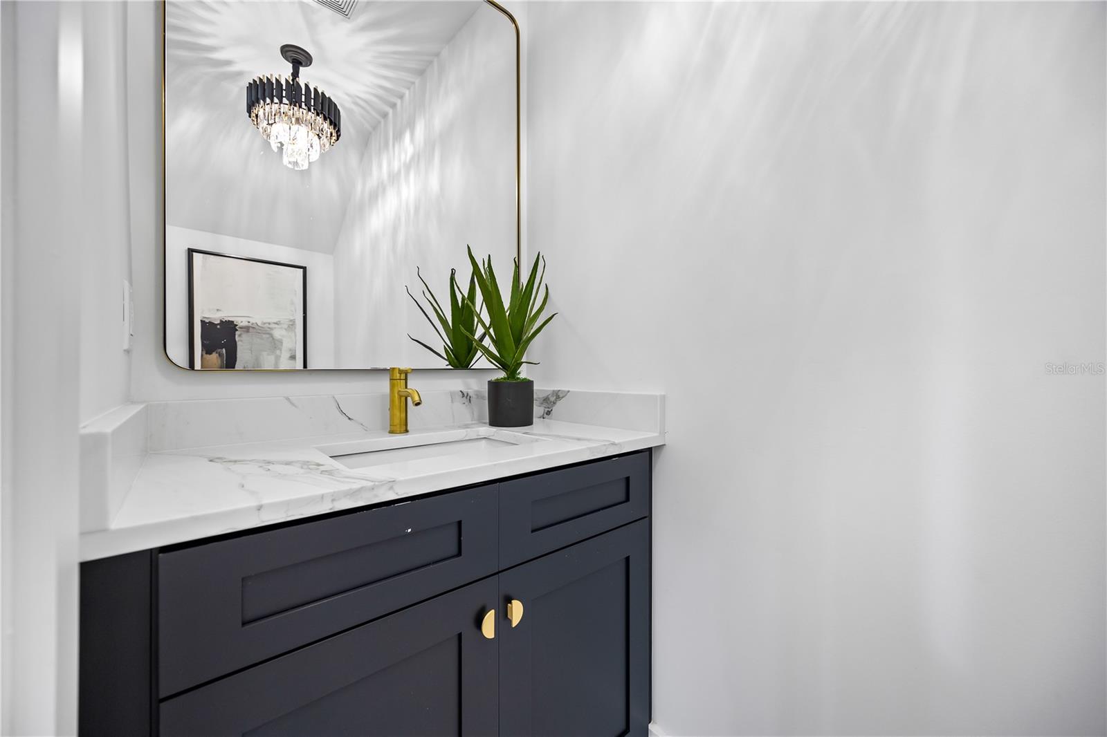 3601 W PLATT ST, TAMPA, FL, 33609