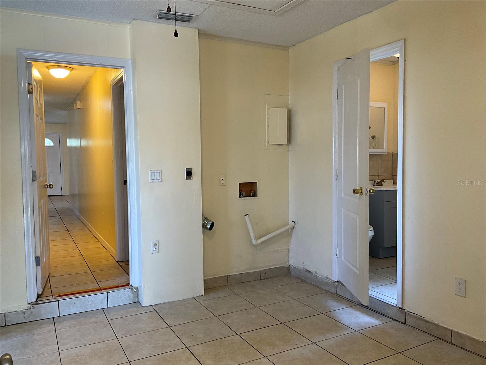 2600 ELM AVE, SANFORD, FL, 32773