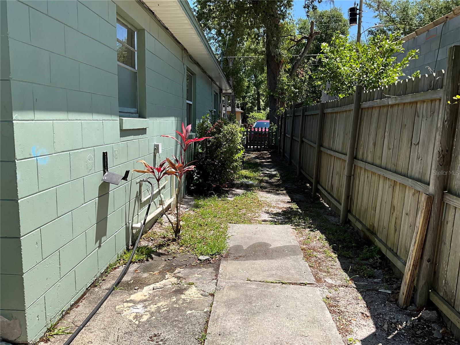 2600 ELM AVE, SANFORD, FL, 32773