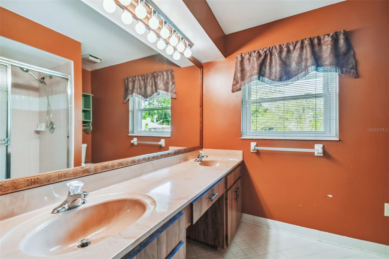 1606 THE OAKS DR, MAITLAND, FL, 32751