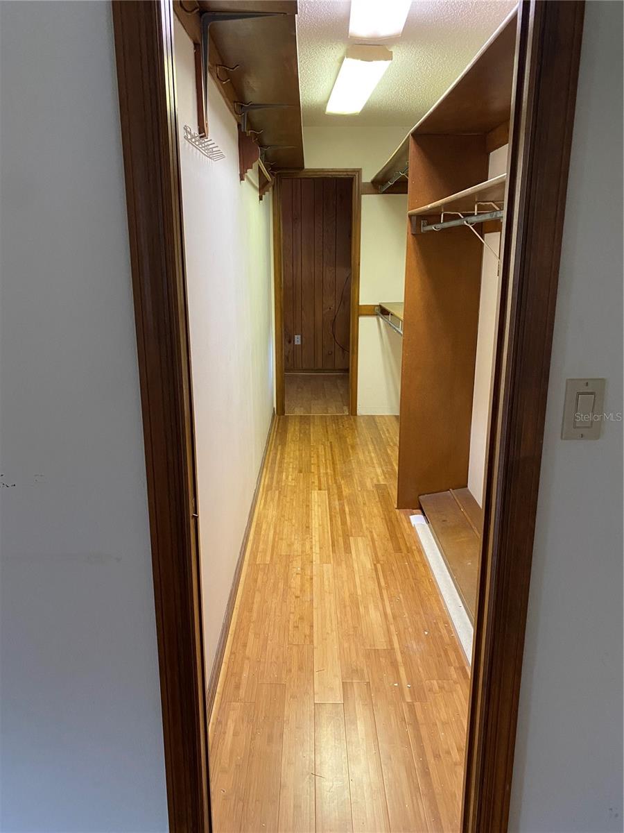 1606 THE OAKS DR, MAITLAND, FL, 32751