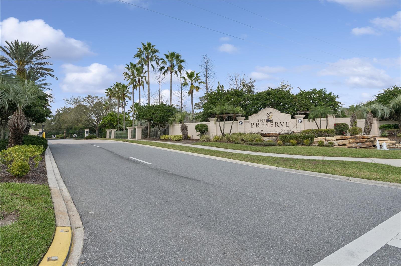 2582 GREENWILLOW DR, ORLANDO, FL, 32825