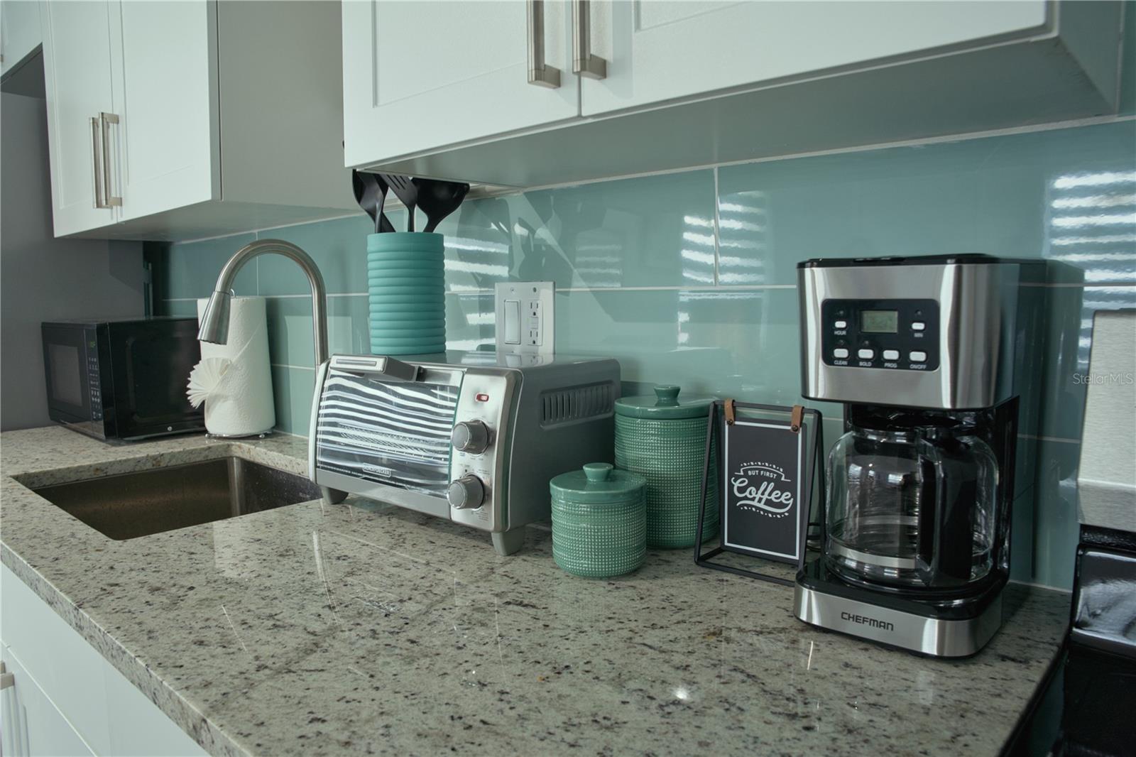 1196 ANGLE RD #A, DUNEDIN, FL, 34698