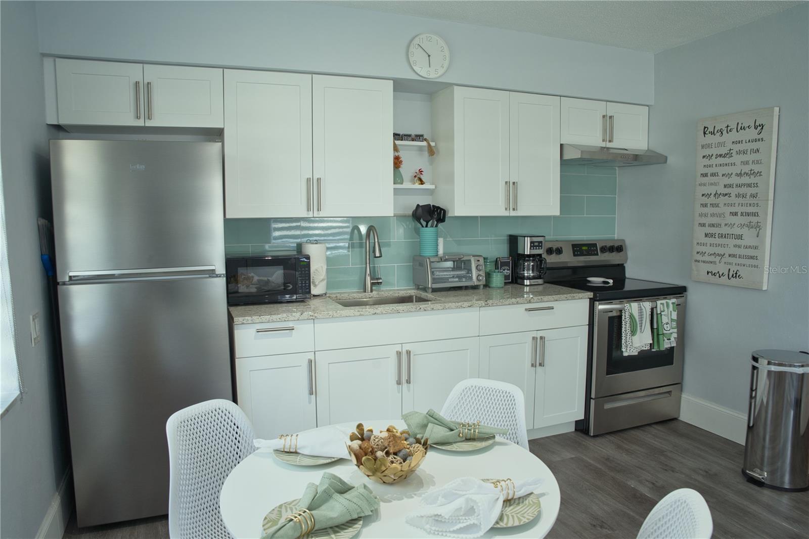 1196 ANGLE RD #A, DUNEDIN, FL, 34698