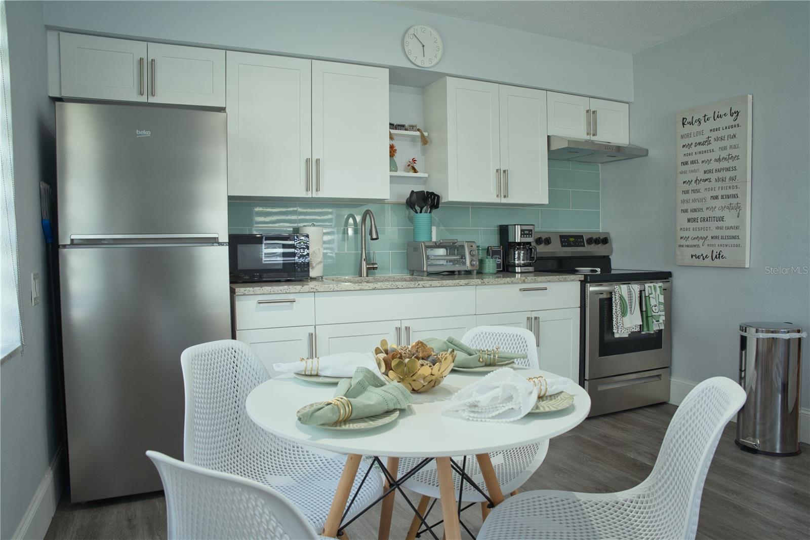 1196 ANGLE RD #A, DUNEDIN, FL, 34698