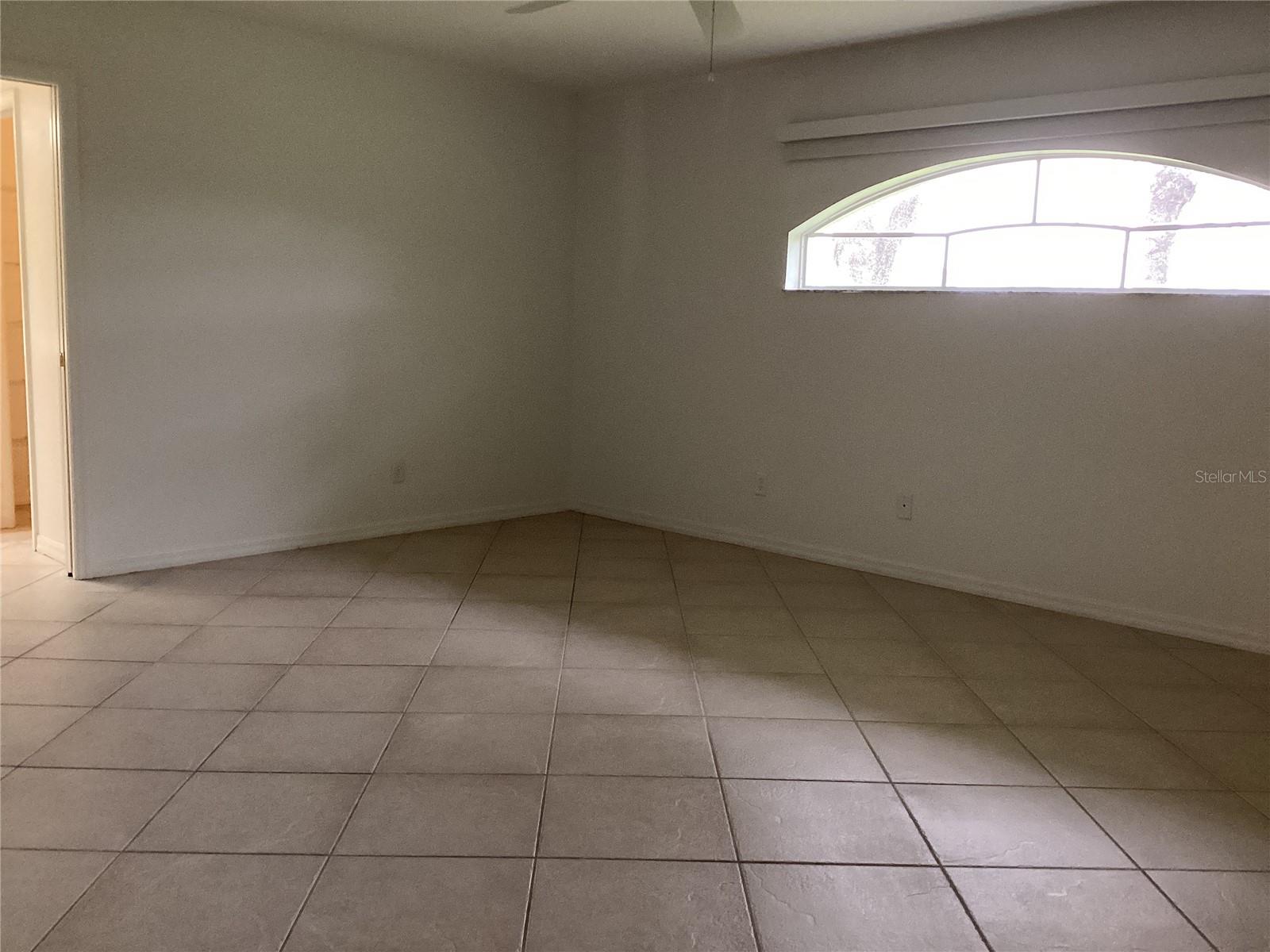21623 REGENCY PARK LN, LEESBURG, FL, 34748