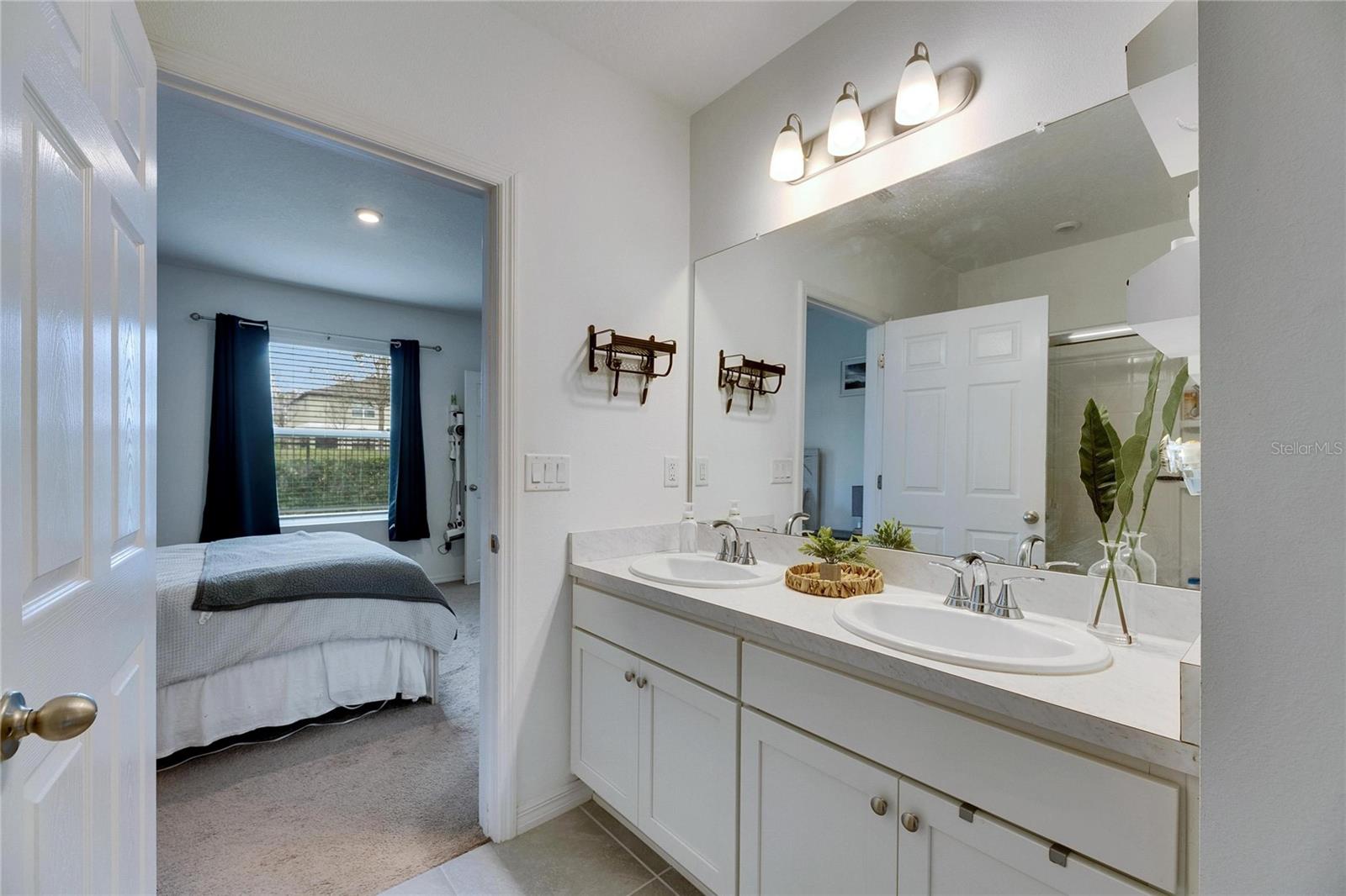 6927 SHELBY LYNN WAY, ZEPHYRHILLS, FL, 33542