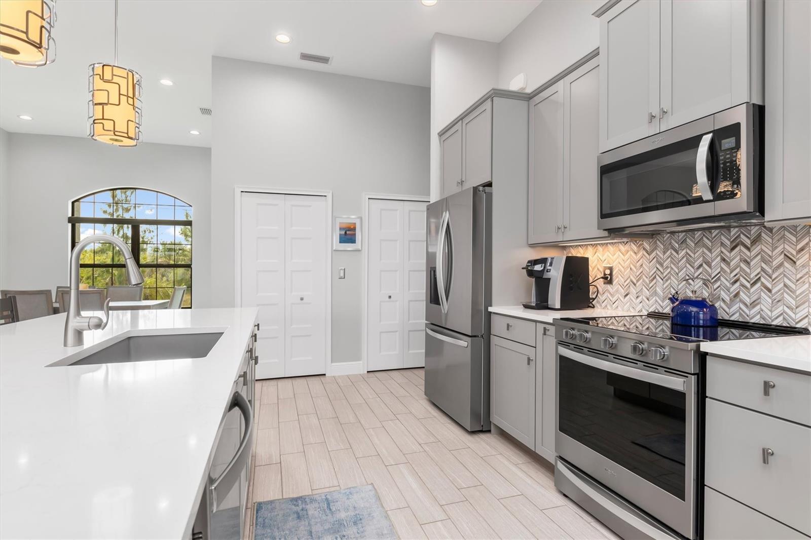 15640 MELPORT CIR, PORT CHARLOTTE, FL, 33981