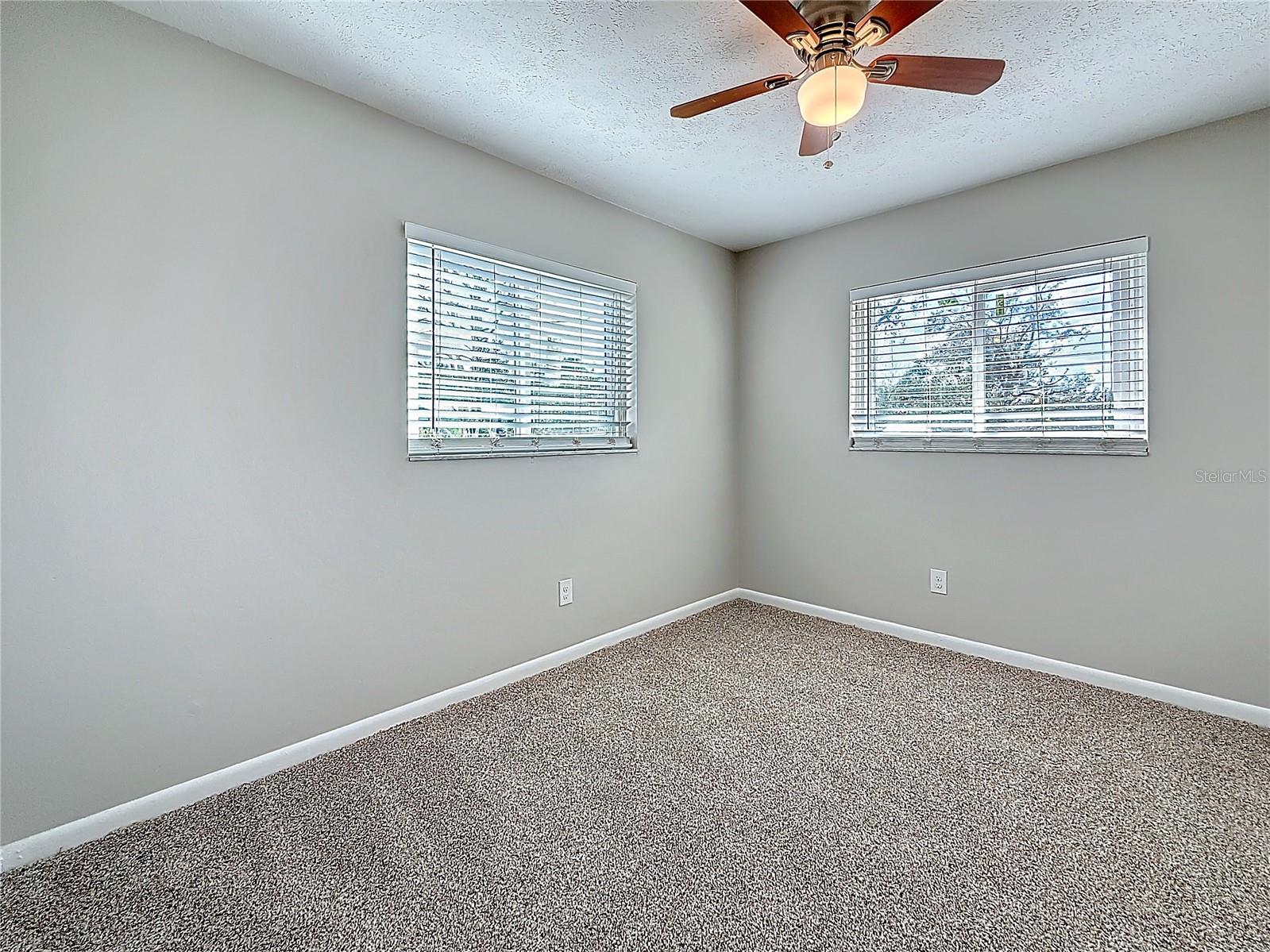 37143 JANET CIR, DADE CITY, FL, 33525