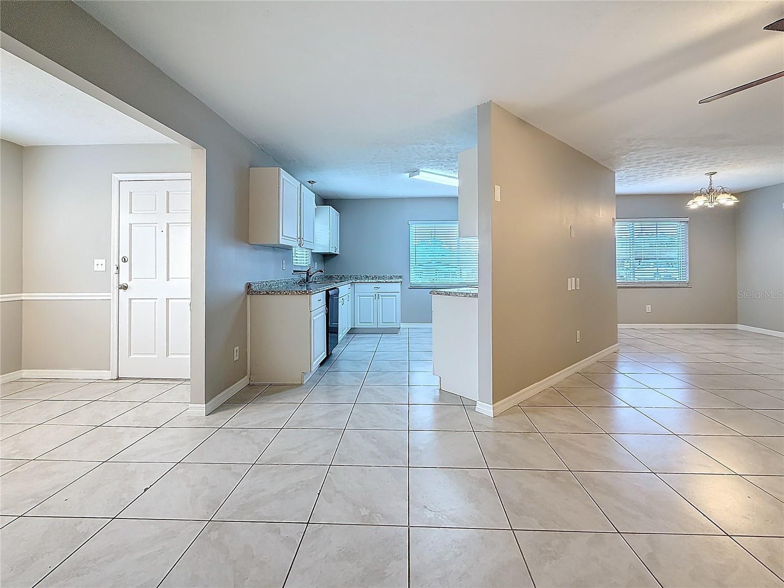 37143 JANET CIR, DADE CITY, FL, 33525