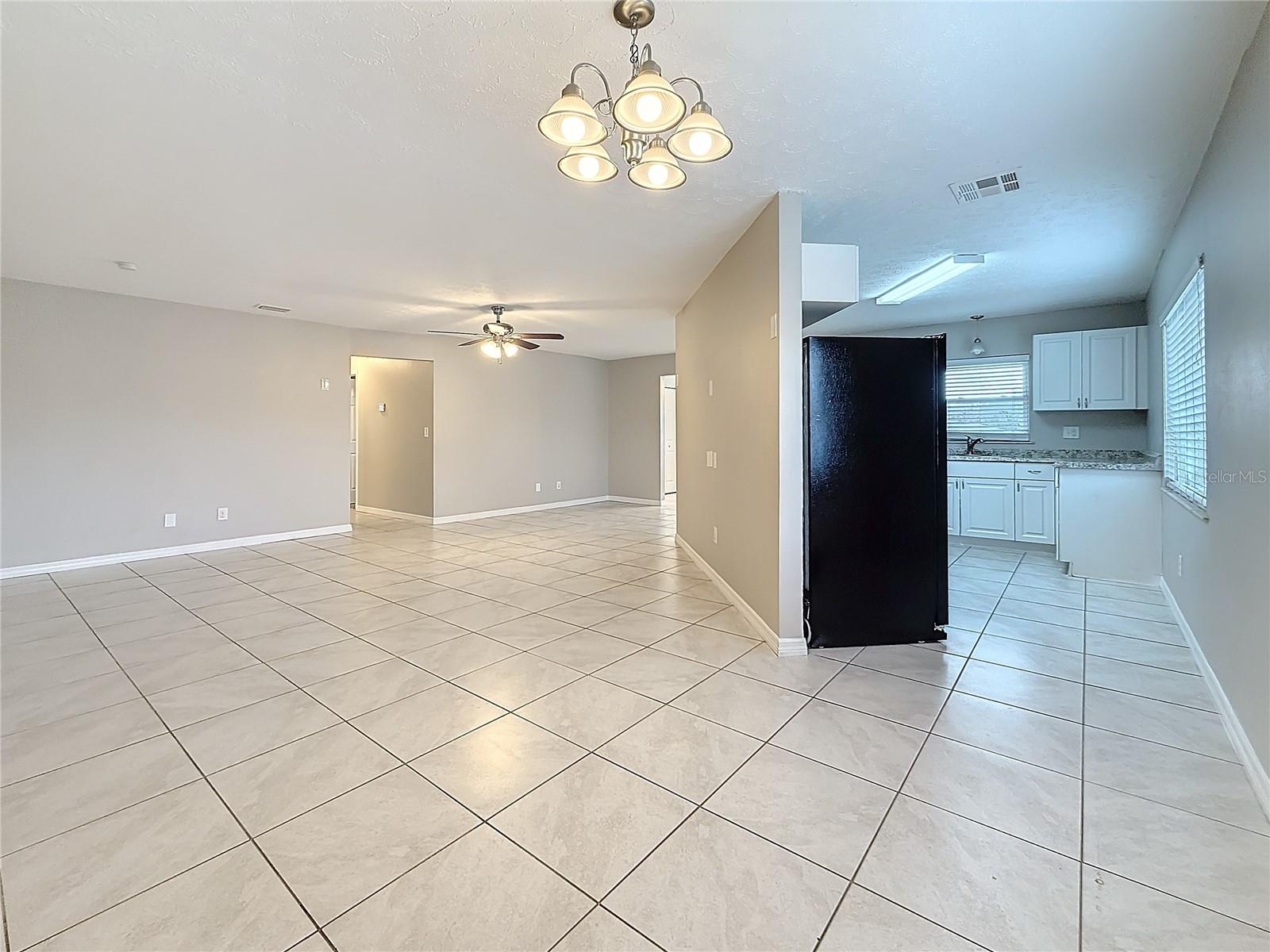 37143 JANET CIR, DADE CITY, FL, 33525