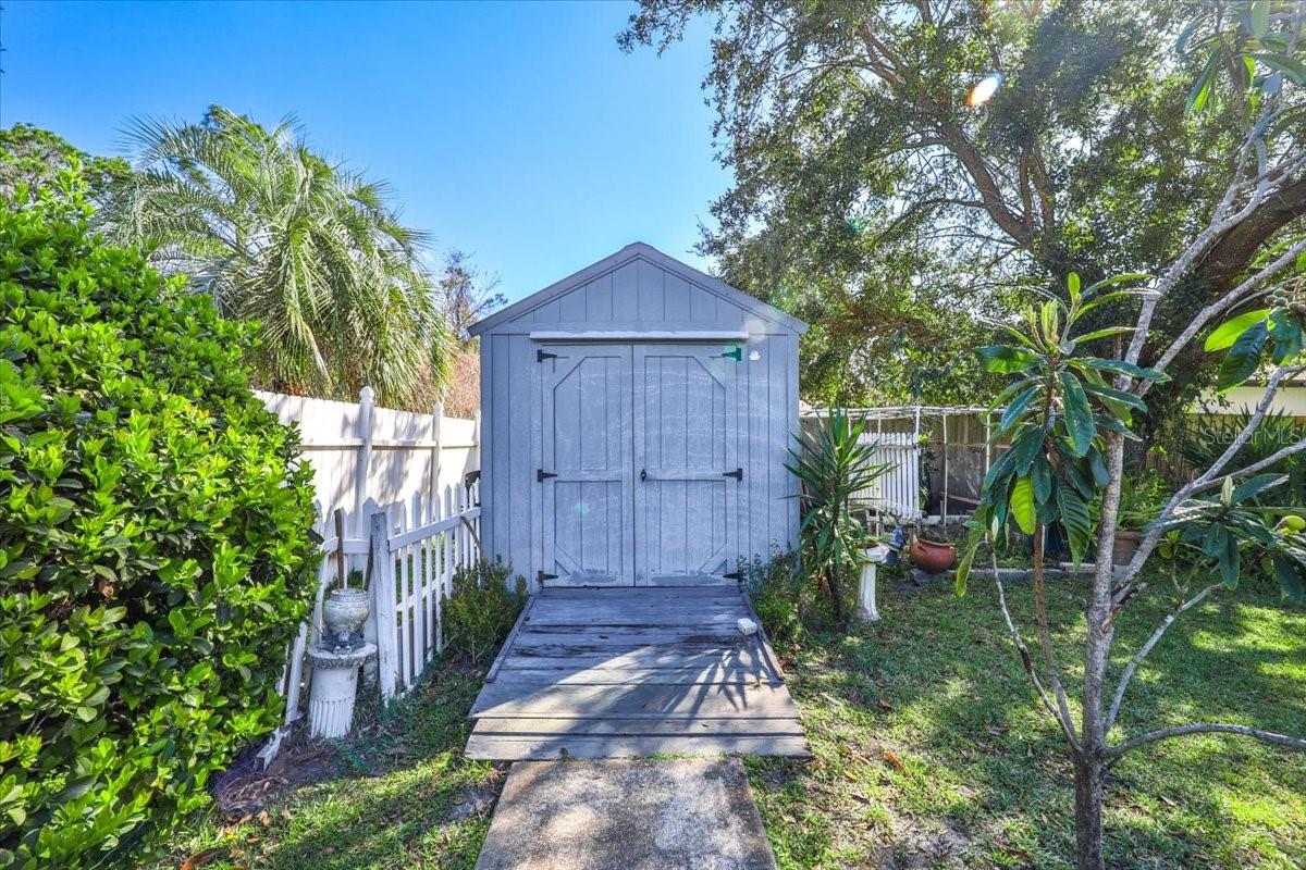 28 PALMER LN, PALM COAST, FL, 32164