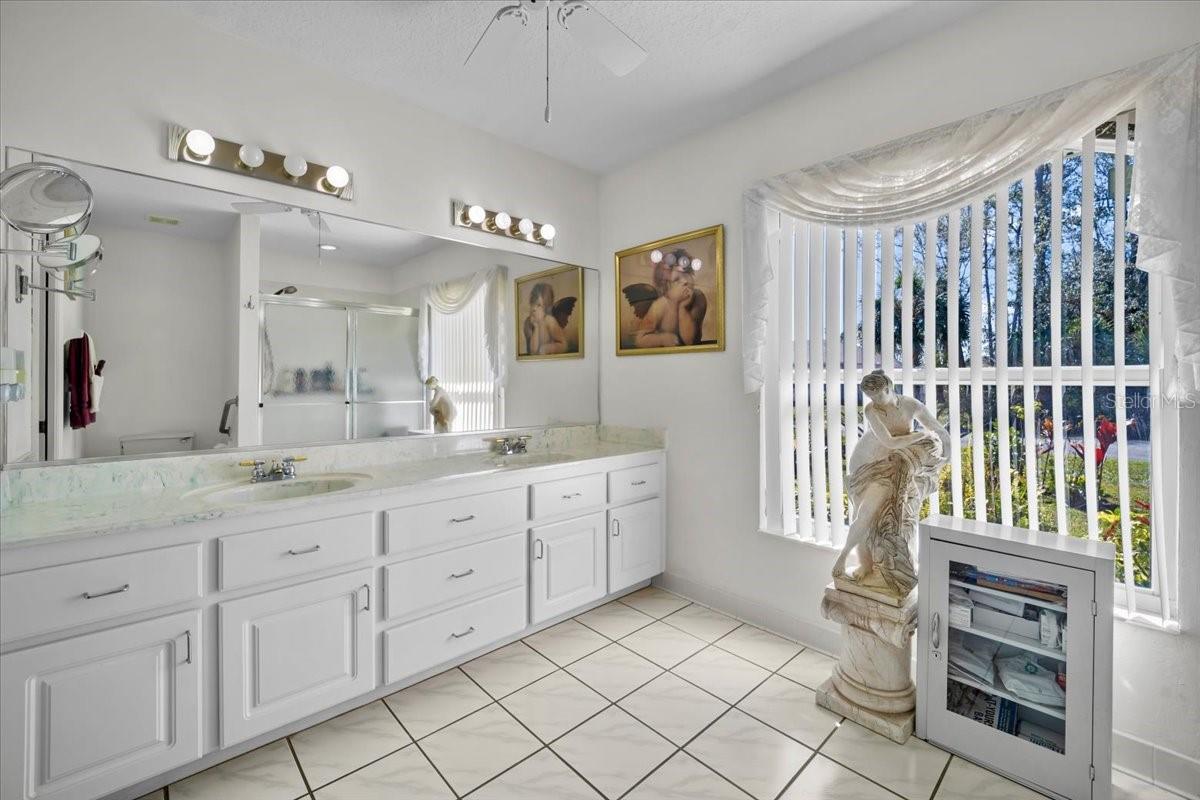 28 PALMER LN, PALM COAST, FL, 32164