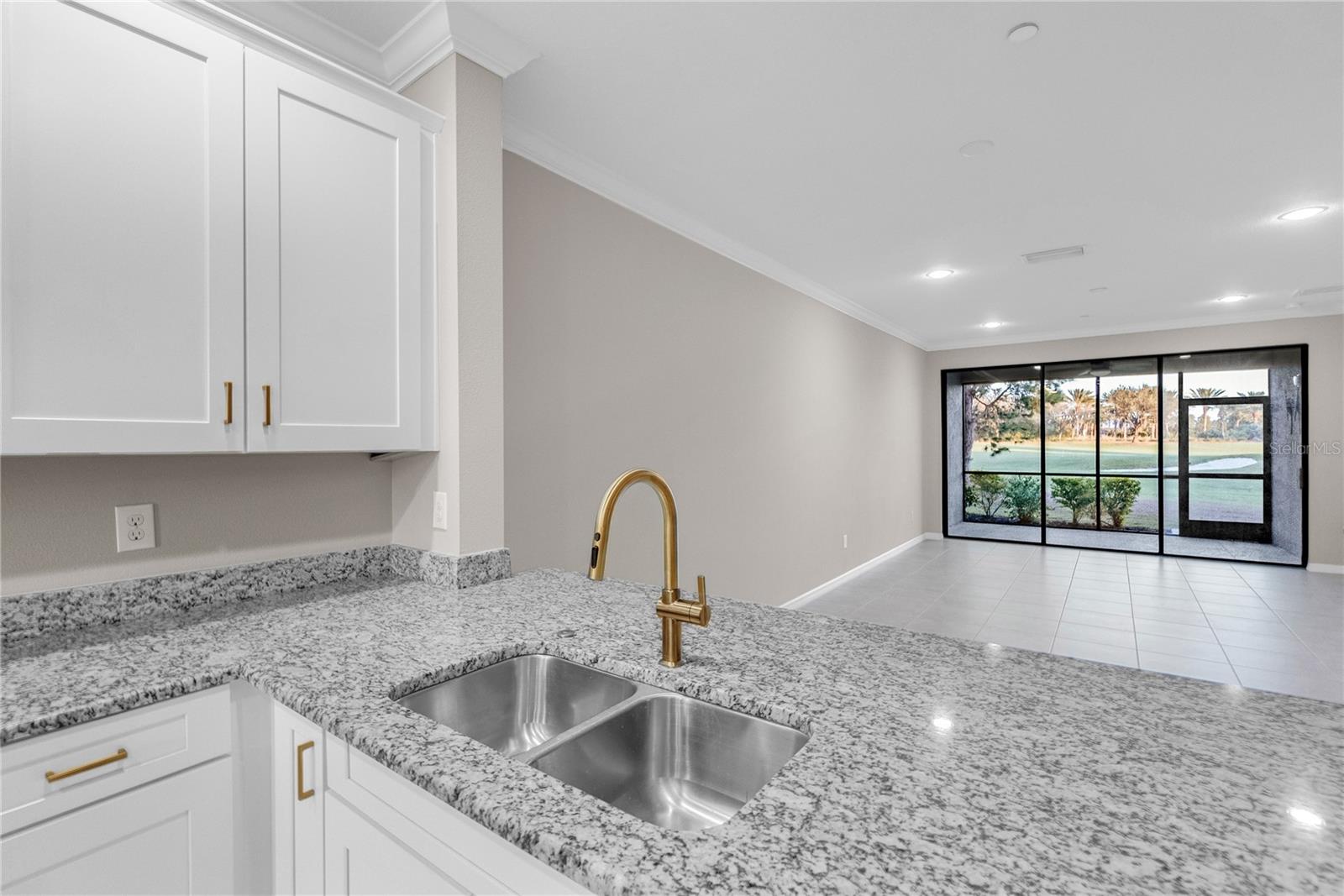12720 SORRENTO WAY #102, BRADENTON, FL, 34211