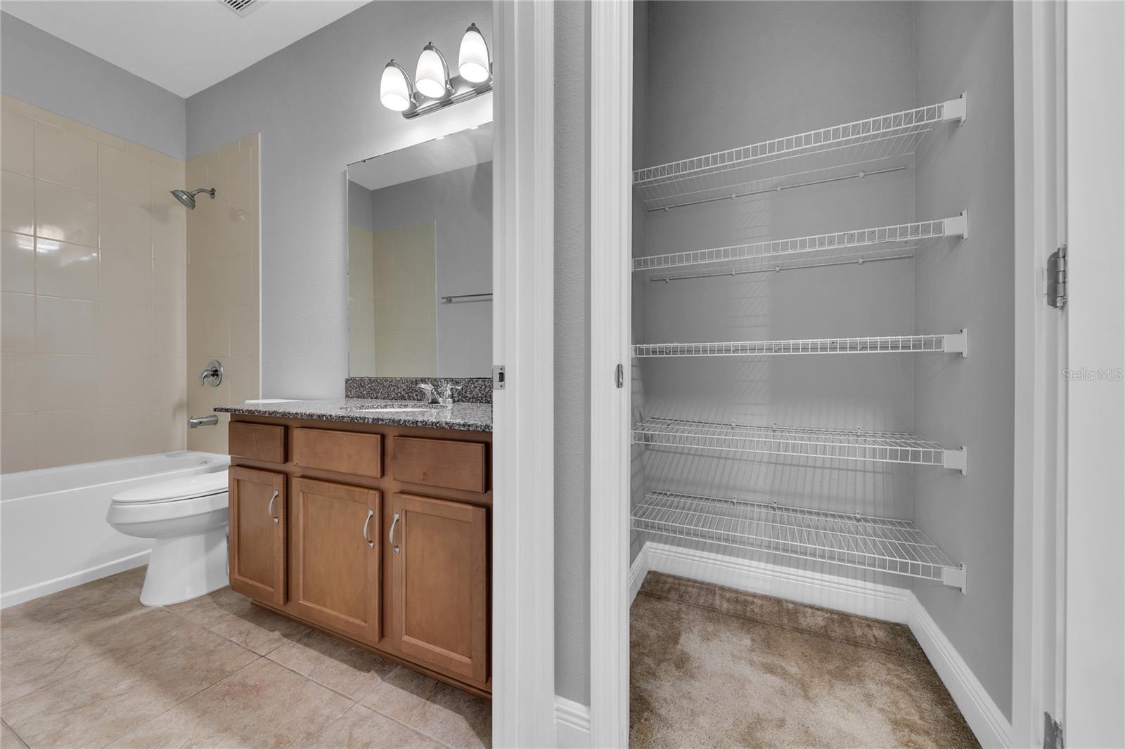 10024 JOHN ADAMS WAY, ORLANDO, FL, 32817