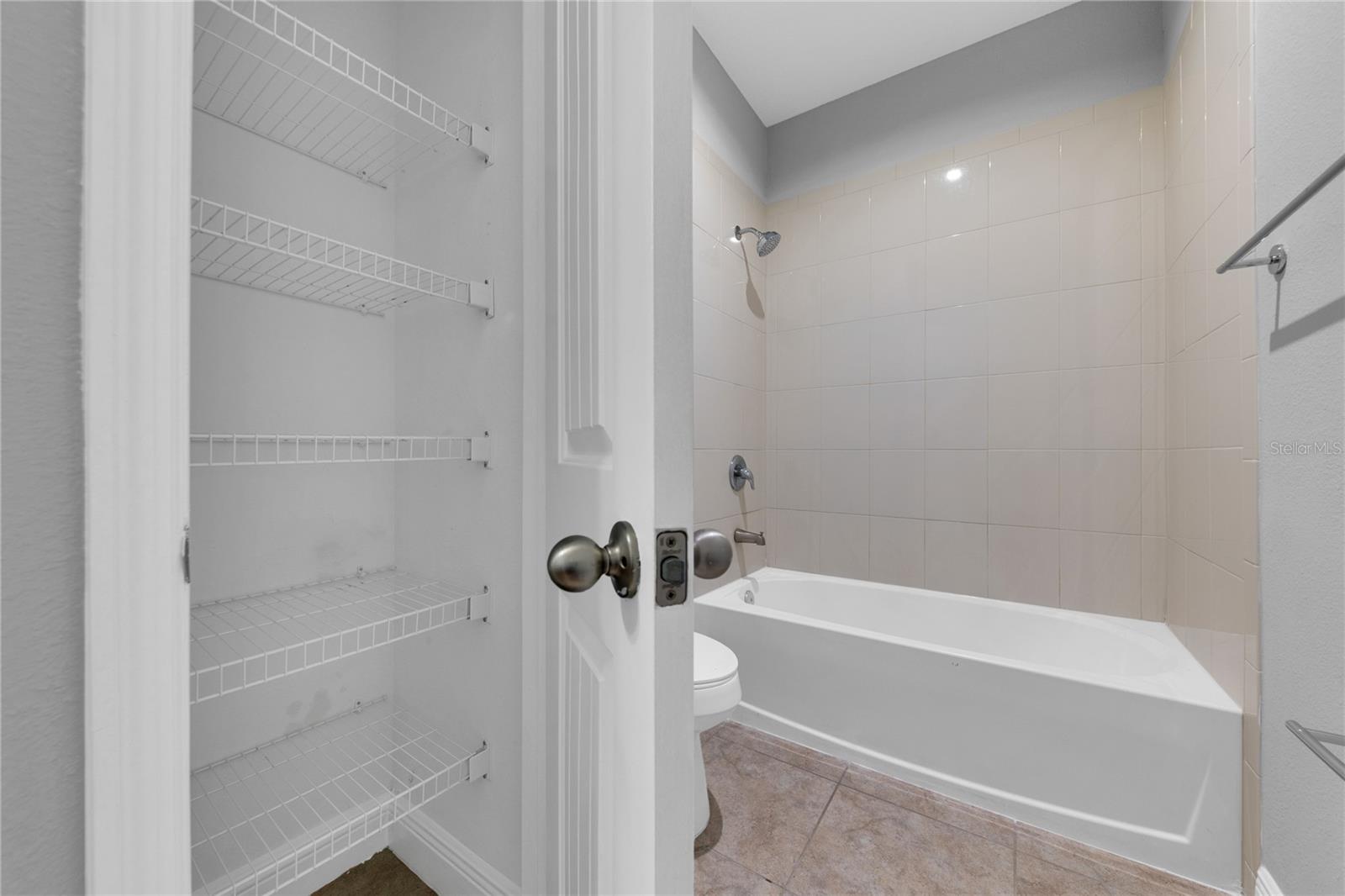 10024 JOHN ADAMS WAY, ORLANDO, FL, 32817