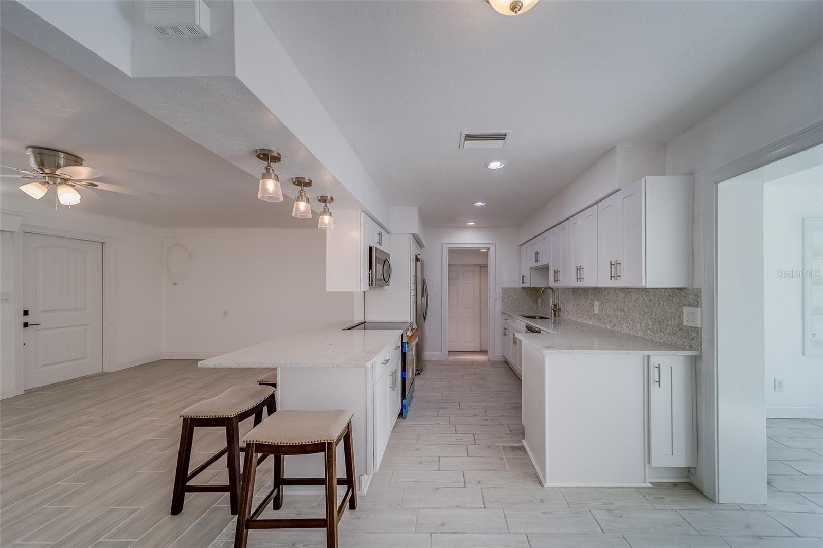 460 82ND AVE, ST PETE BEACH, FL, 33706